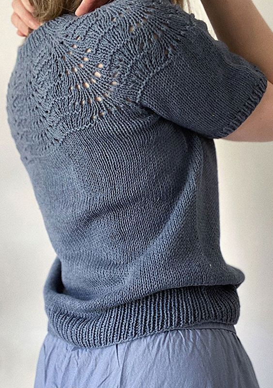 Peacock tee - leKnit
