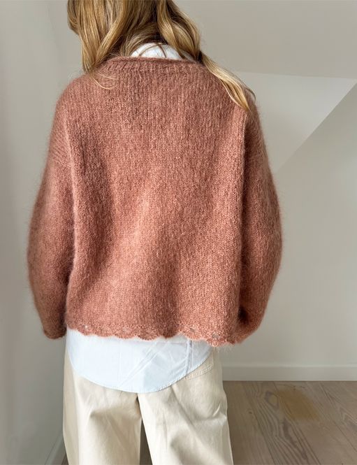 Hovedbilde Clover Sweater (oppskrift)