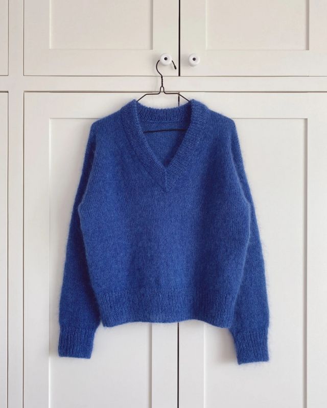 Stockholm Sweater V-Neck