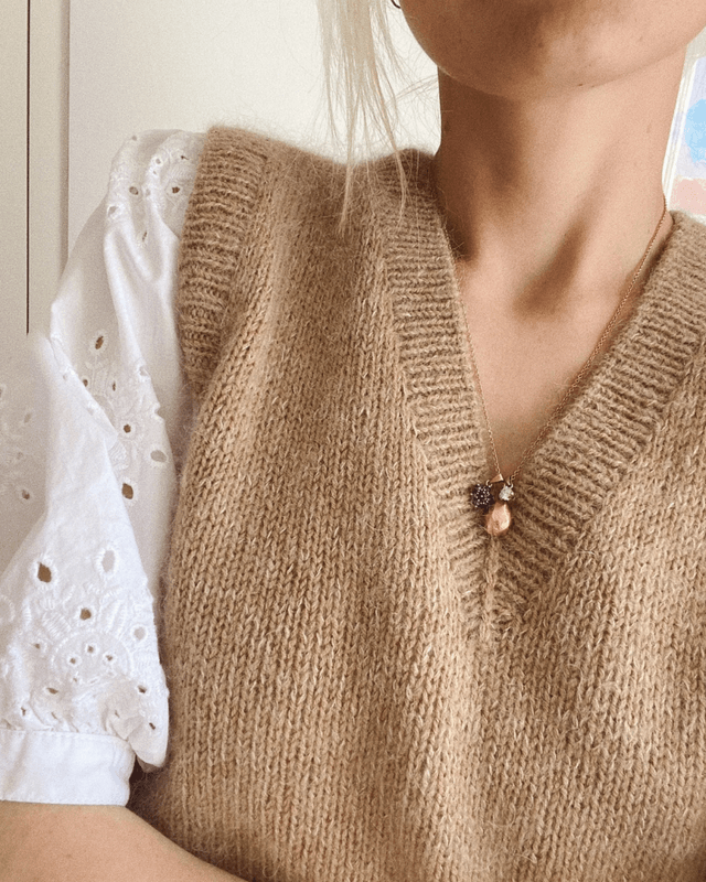 Stockholm Slipover V-neck