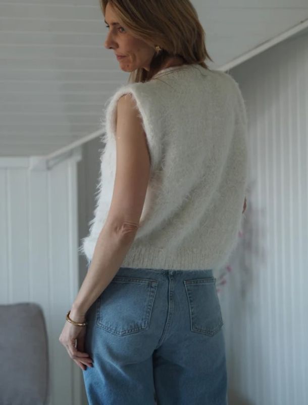 Fuzzy Vest 
