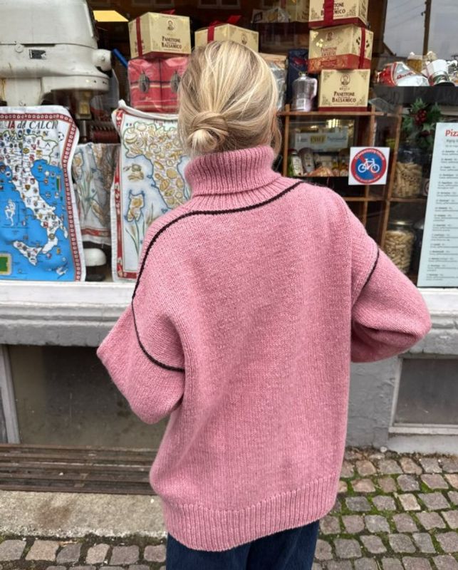 Linea Sweater