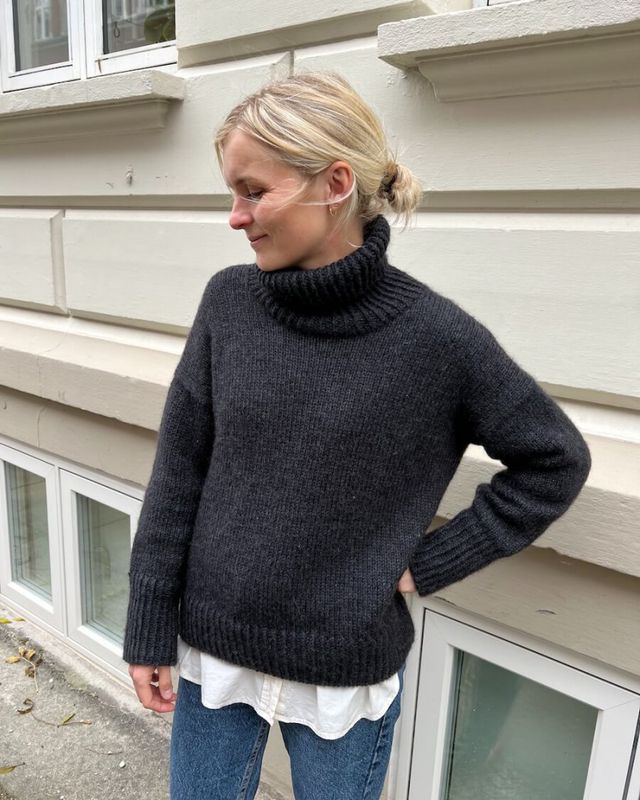 Wednesday Sweater (papir)