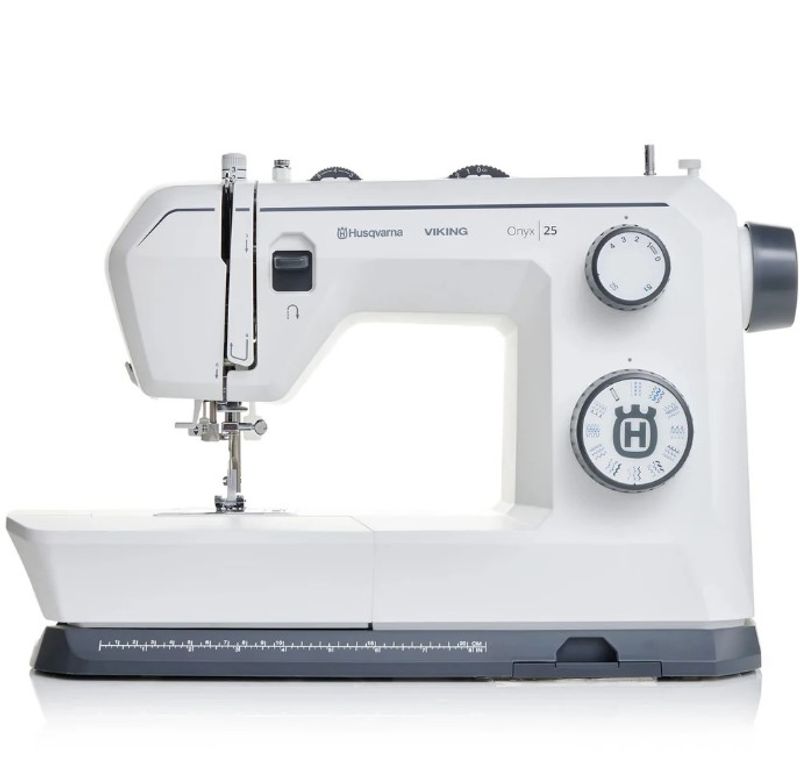 Husqvarna Viking Onyx 25