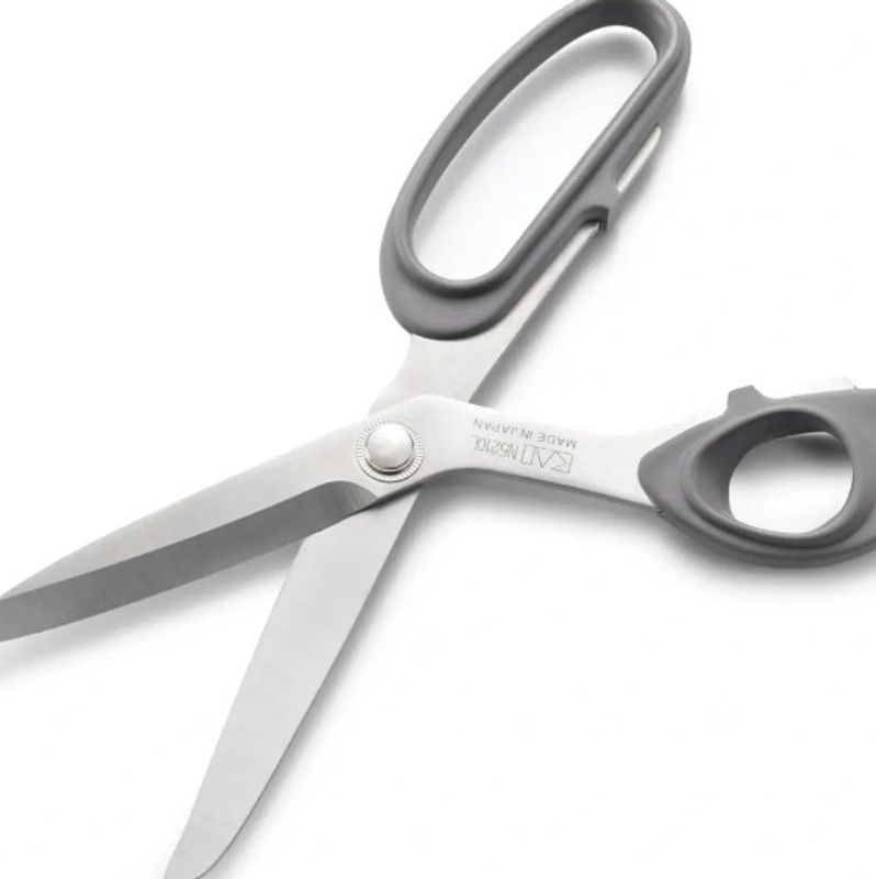 Skreddersaks Profesjonell, venstrehendt 21cm