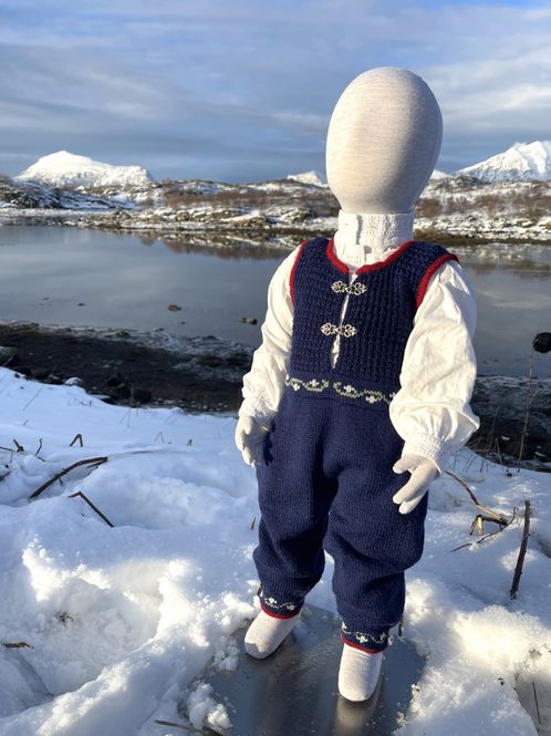 Hovedbilde Festdrakt fra Lofoten - ...