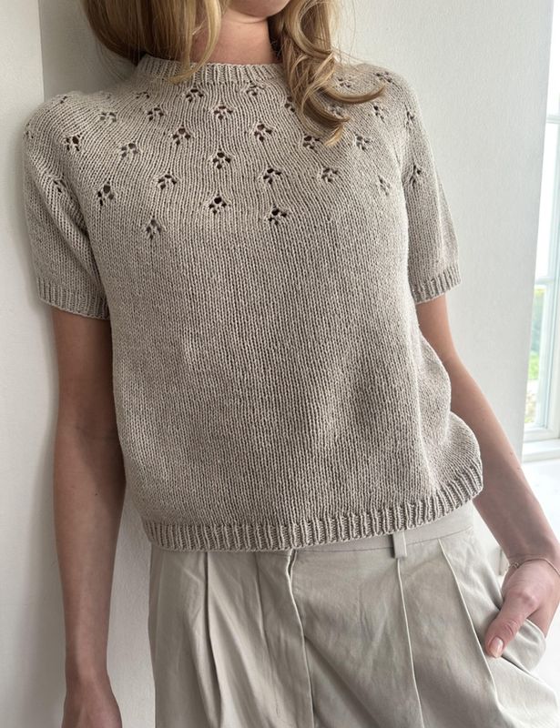 Clover tee
