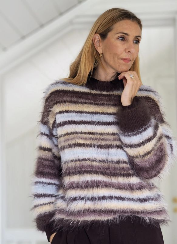 Fuzzy Mista Sweater