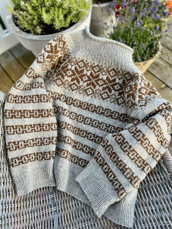 Selfjord Sweater - mørk blågrå